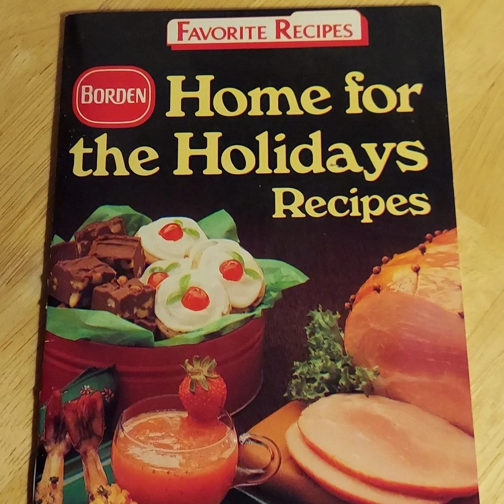 1987 Vintage‎ Favorite Recipes Paperback Cookbooks